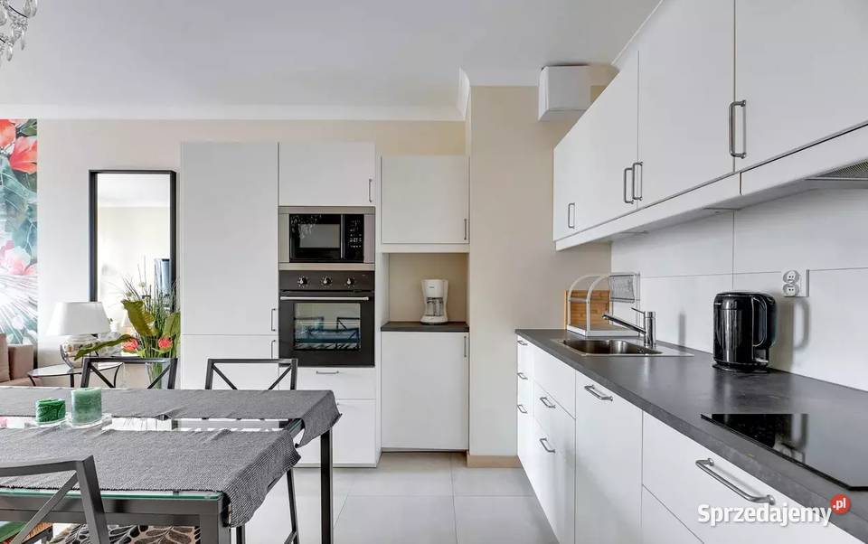 2 pokoje z halą i komórką Starego Miasta 46m2 Gdańsk