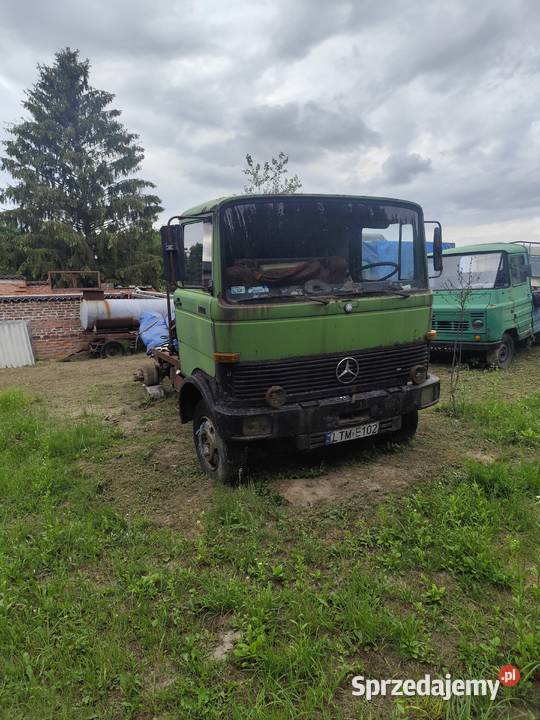 Mercedes Benz 809
