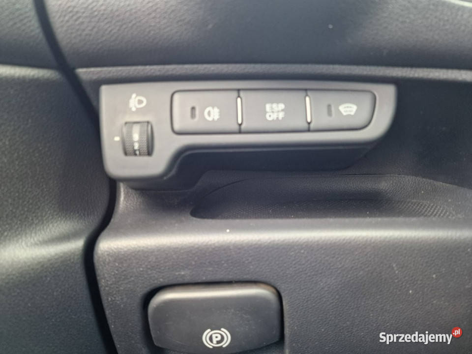 Kia Carens 20 Benzyna 144 Skóra Klima Grzane relingi dachowe Słupsk sprzedam