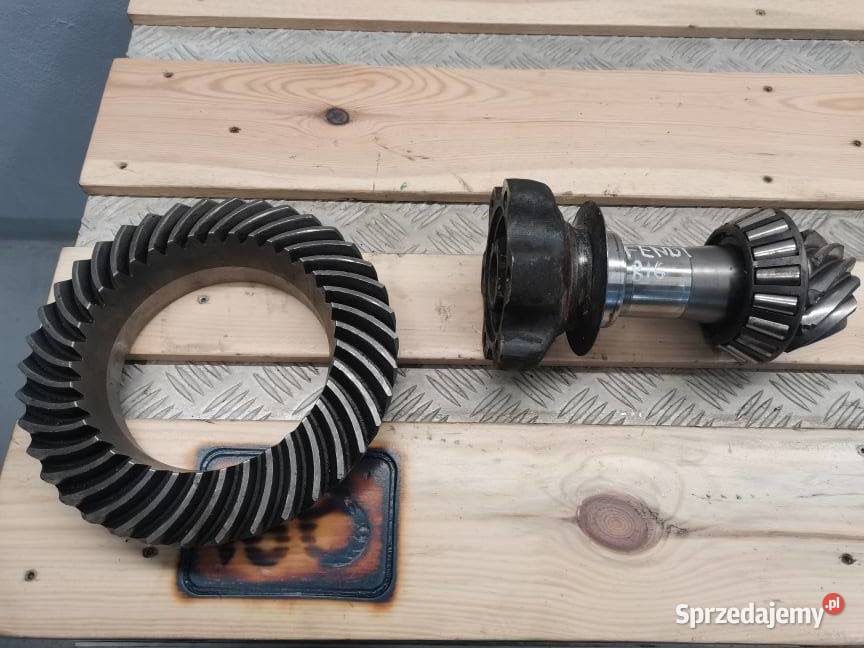 Atak Fendt Favorit serii 800 12X38 Wilkowo