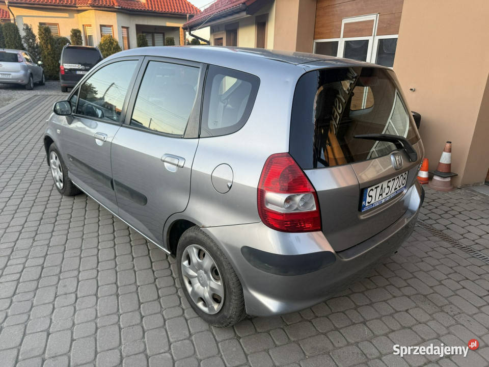 Honda Jazz II 20022008 nieuszkodzony Orzech sprzedam