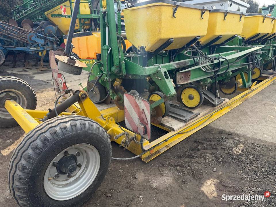 Siewnik zbożowy John Deere 740A nieuszkodzony Nowa Ruda