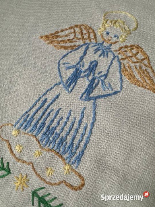 obrus okrągły ręcznie haftowany rękodzieło śląskie Zabrze