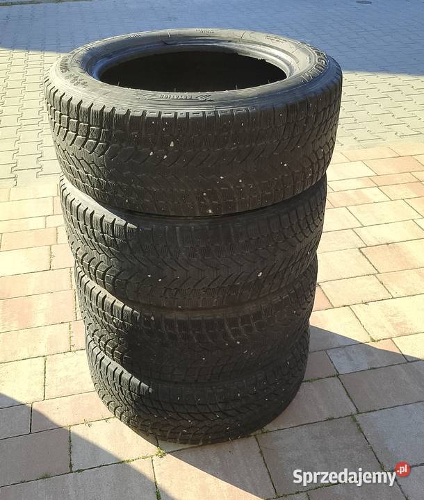 Komplet opon 23555 r17 zimowych 4 opony zimowe Pozostałe Mielec sprzedam