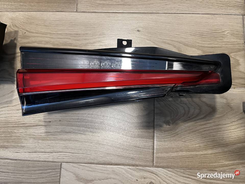 Lexus NX 2021 Lampy tylne LP osobowe Wrocław sprzedam