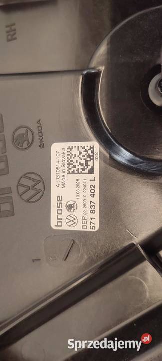 VW TAYRON PODNOŚNIK SZYBY PRAWY PRZÓD 571837402L osobowe Mechanizmy opuszczania szyb