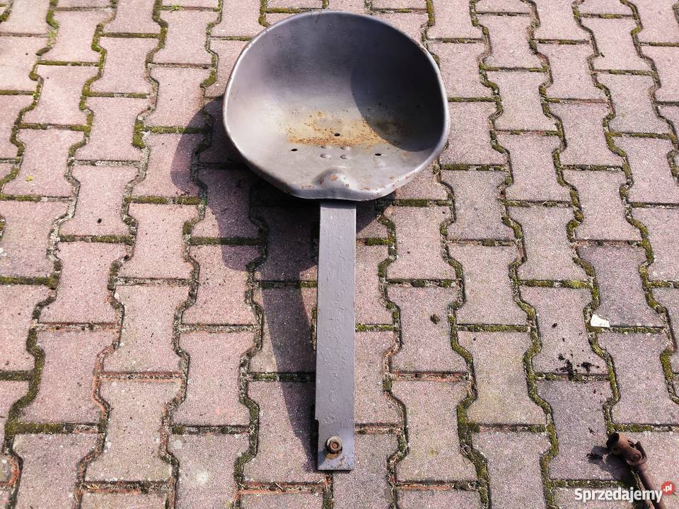 Siedzenie metalowe do ciągnika rolniczego Części zamienne podkarpackie Jedlicze