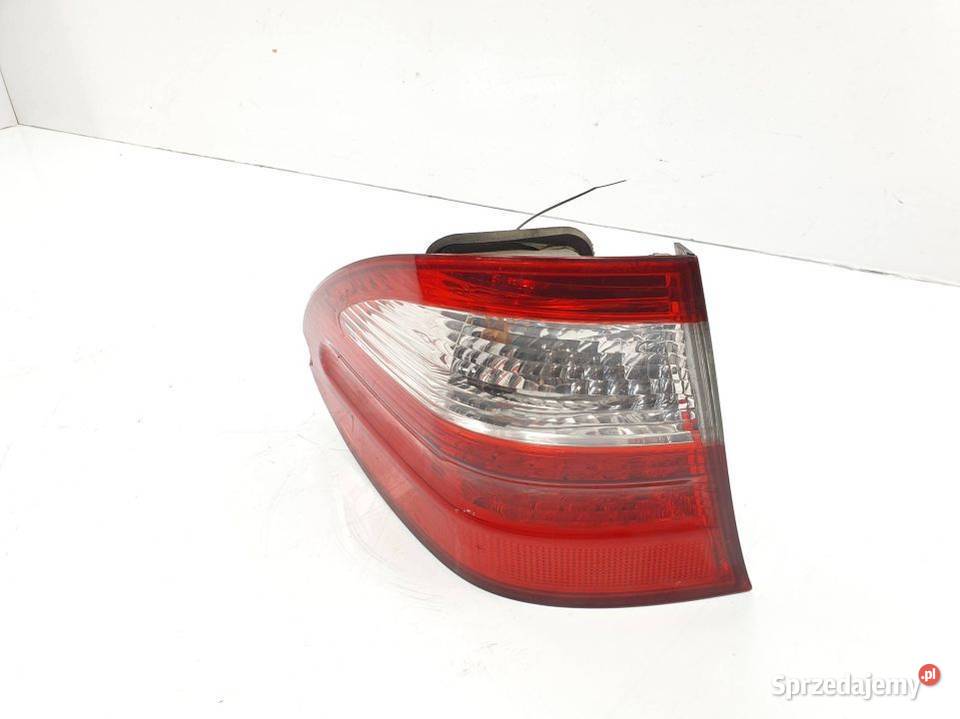 LAMPA PRAWA TYŁ MERCEDES EKLASA W211 A2118201564 Lipno