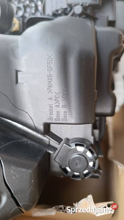 Infiniti Q60 lampa lewy przód USA uszkodzona Grudziądz