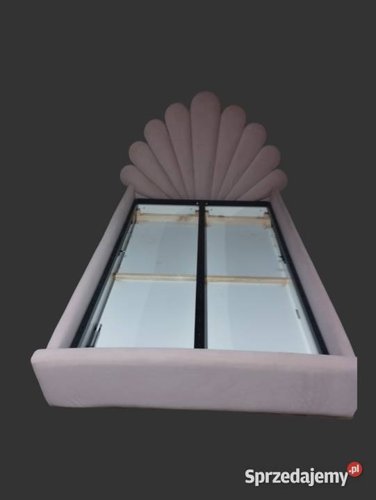 Meble tapicerowane na zamówienie Sofy i kanapy Jawornik Polski