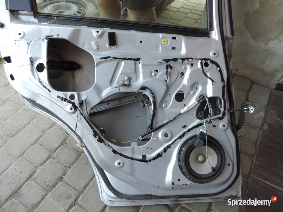 FIAT SEDICI 08r DRZWI LEWY TYŁ Nowy Sącz
