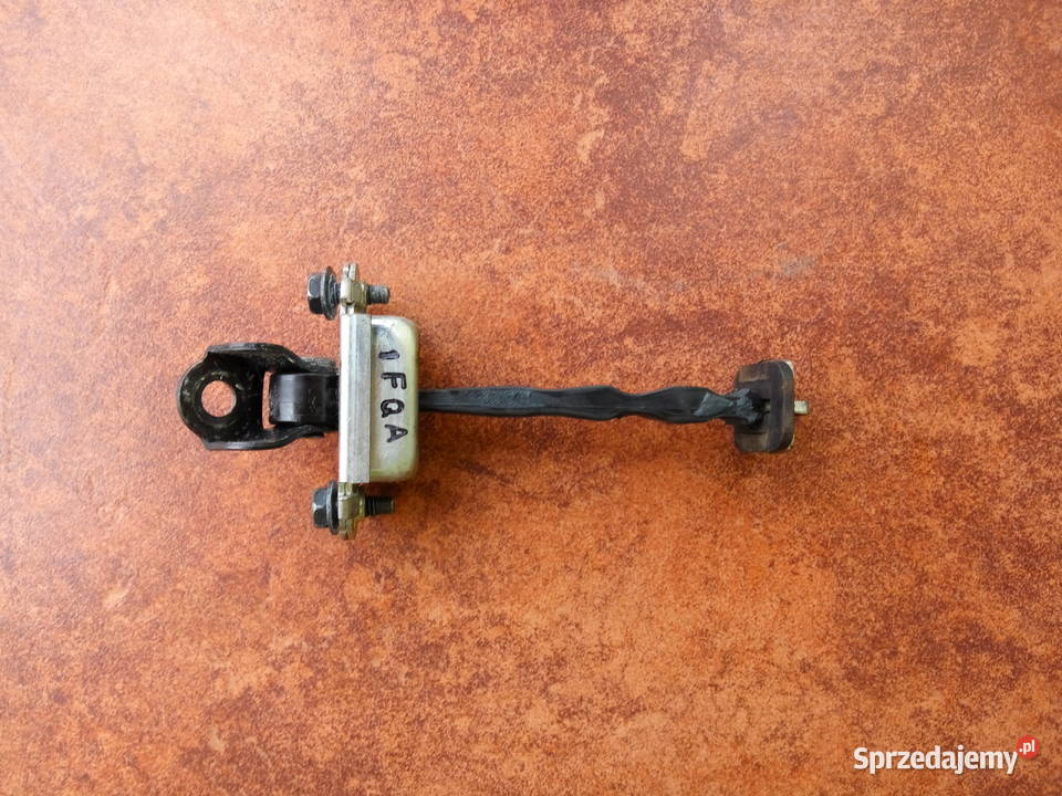 Nissan Micra K13 cięgno linka klamki zamka drzwi Jarocin