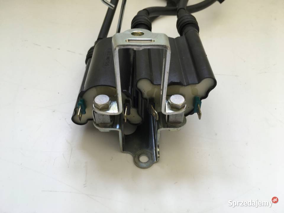 HONDA CB 1000 R SC80 18 Cewka fajki kpl 4