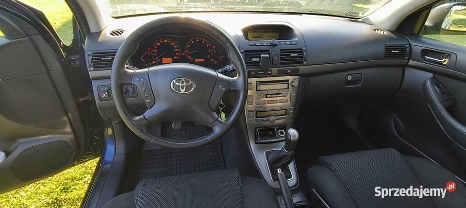Toyota Avensis 1 8 LPG koła zimowe światła przeciwmgielne małopolskie Olkusz