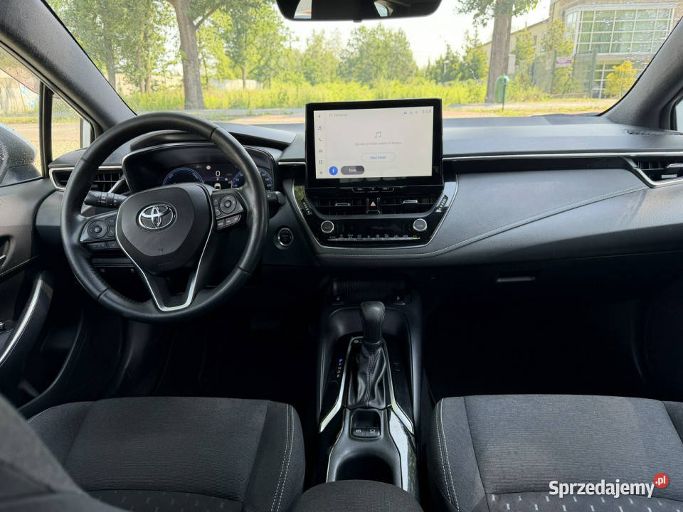 Toyota Corolla 18 HSD 140 Lifting Bezwypadkowy nieuszkodzony Otwock Mały