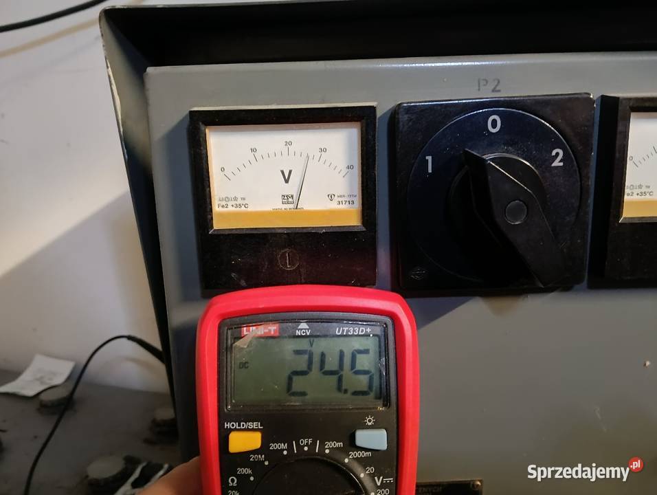 Prostownik BESTER 24 v Narzędzia warsztatowe wielkopolskie Kępno sprzedam