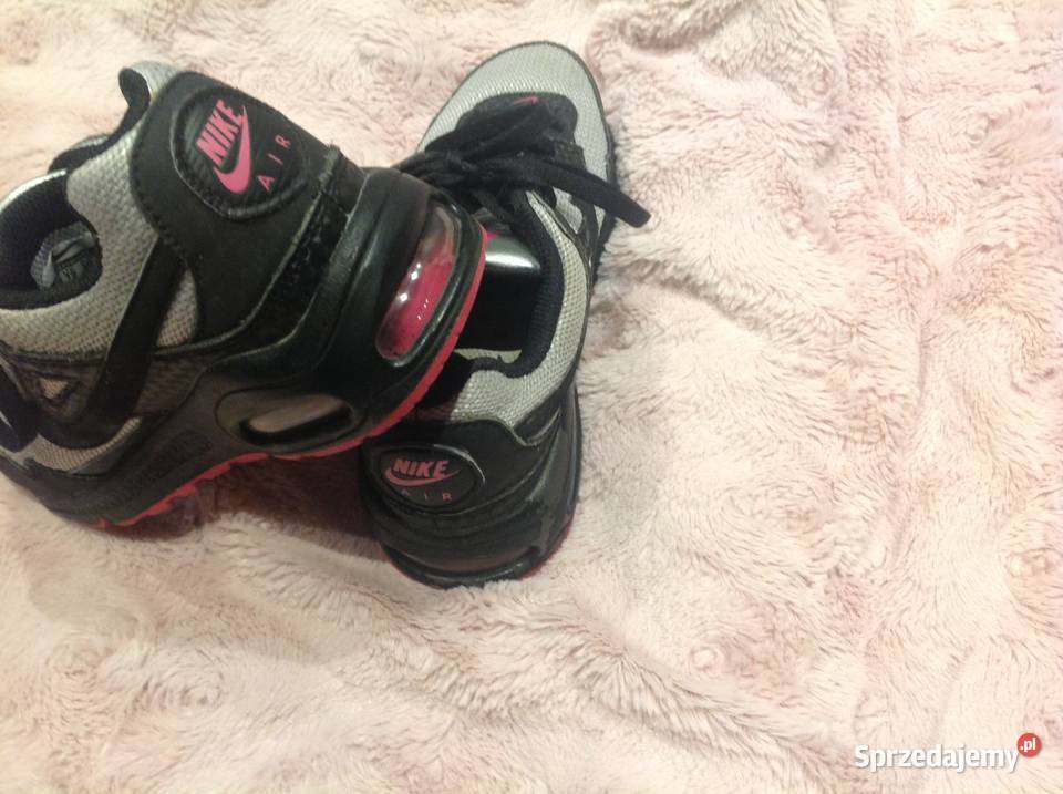 Nike dziewczynki r 30 Nowa Sól