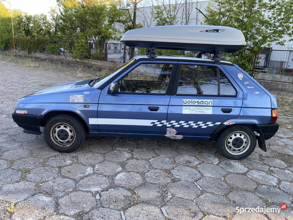 Skoda Favorit Królowa Złomboli Rok produkcji 1993 mazowieckie Warszawa