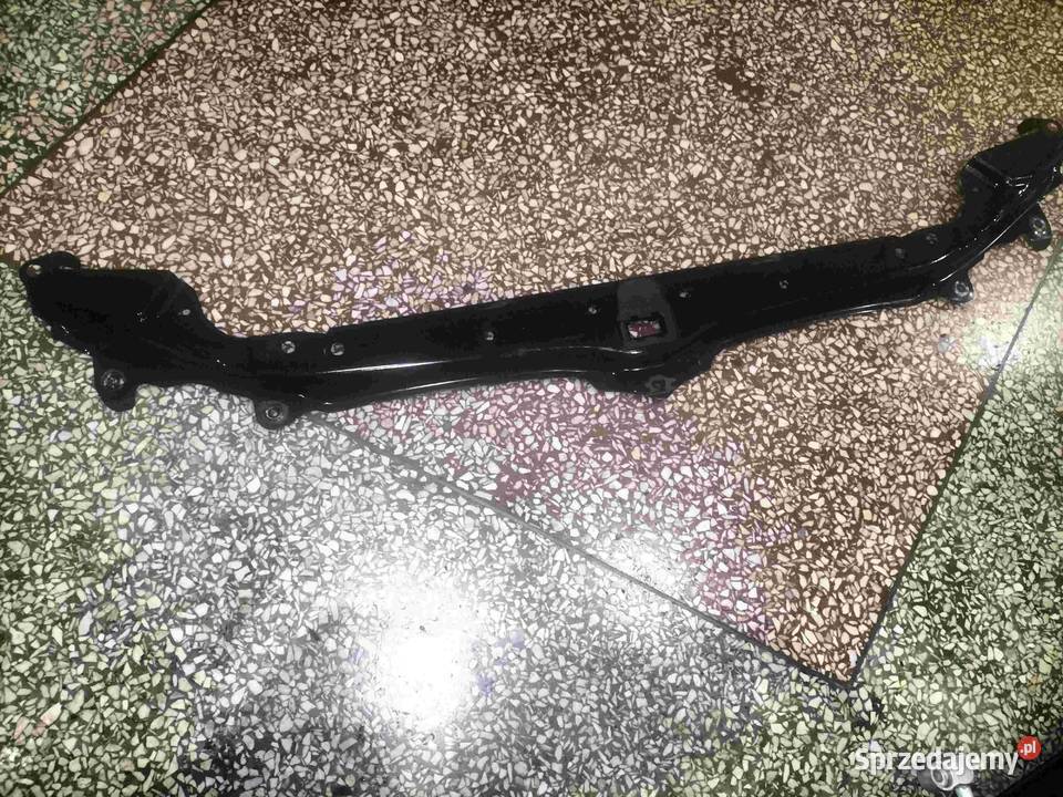 Górna część pasa przedniego BMW E60 E61 PRE LCI Pasy przednie i tylne Poręba