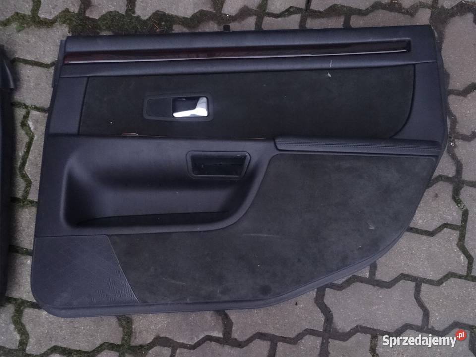 AUDI A8 D2 TAPICERKA BOCZKI ROLETA DRZWI SOUL Przemęt sprzedam