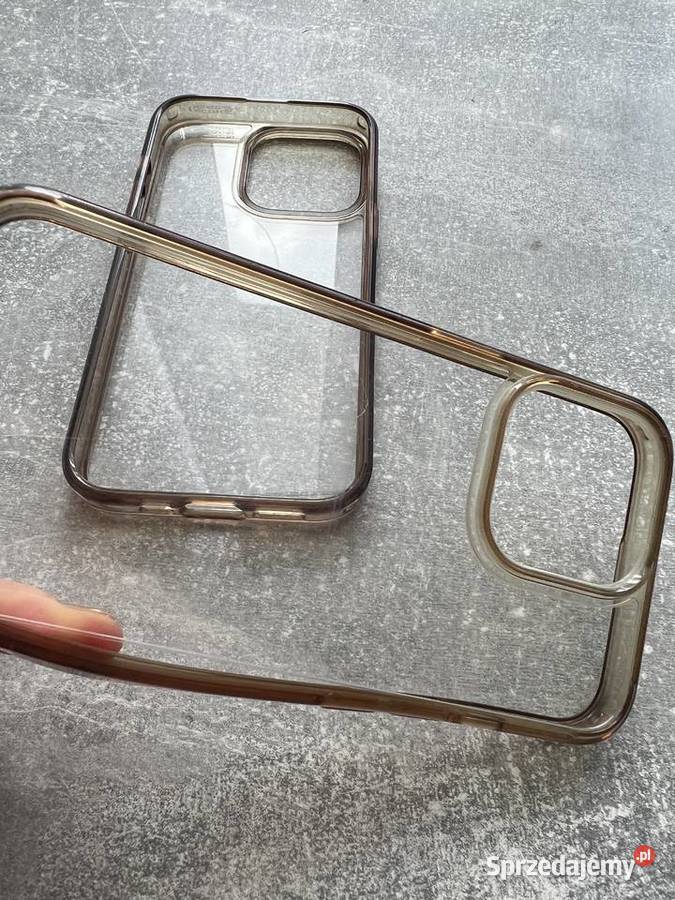 Etui Spigen Ultra Hybrid przezroczyste iPhone 13