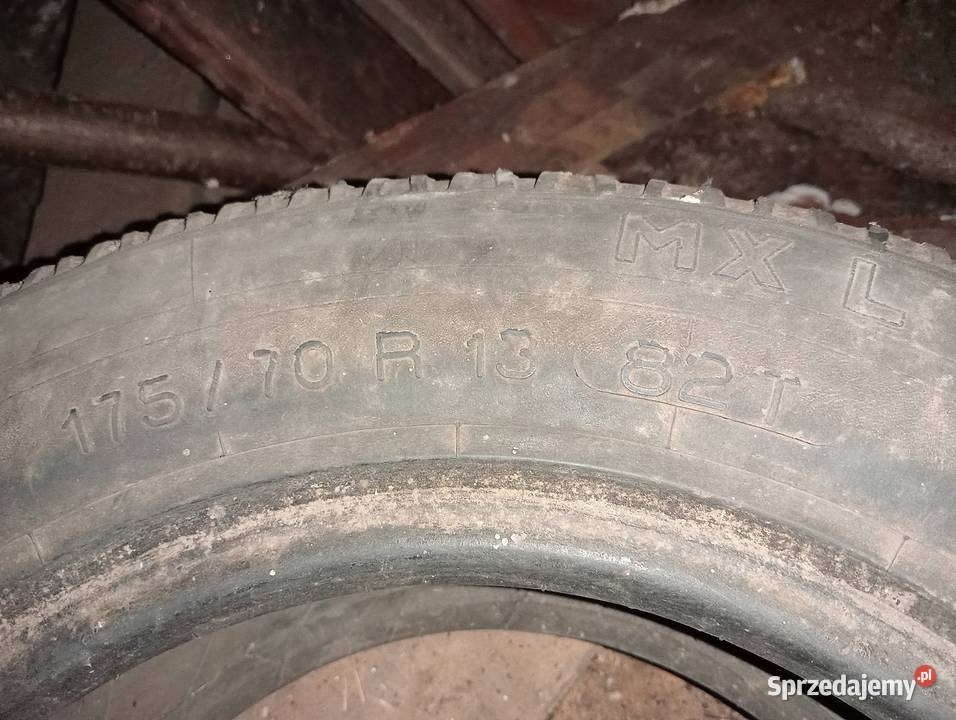 Opony do maszyn rolniczych i przyczepek 13 17570 Krosno sprzedam