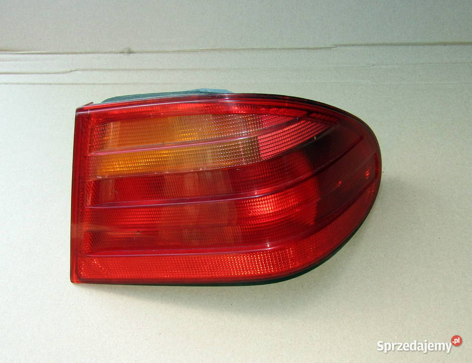 LAMPA TYLNA LEWA I PRAWA MERCEDES EKL W210 LIM łódzkie Mysłaków