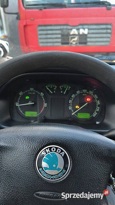 Skoda octavia 1 kombi polift