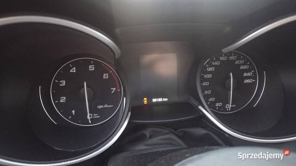 Stelvio Q4 20 benzyna 200 EUROPA zamiana nieuszkodzony Stelvio wielkopolskie Pacanowice