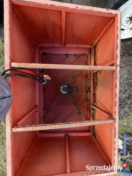 Rozsiewacz Crauch nieuszkodzony Rozsiewacze nawozów Człuchów