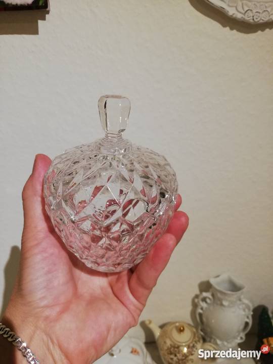 Bomboniera cukiernica róże porcelana różne Gorlice