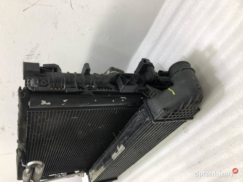 CHŁODNICE CHŁODNICA WENTYLATOR FORD MONDEO MK4 osobowe Chłodnie wody