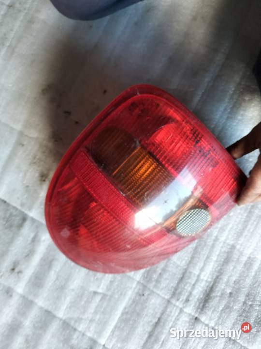 CORSA B LAMPA TYŁ PRAWA Kamień-Kolonia