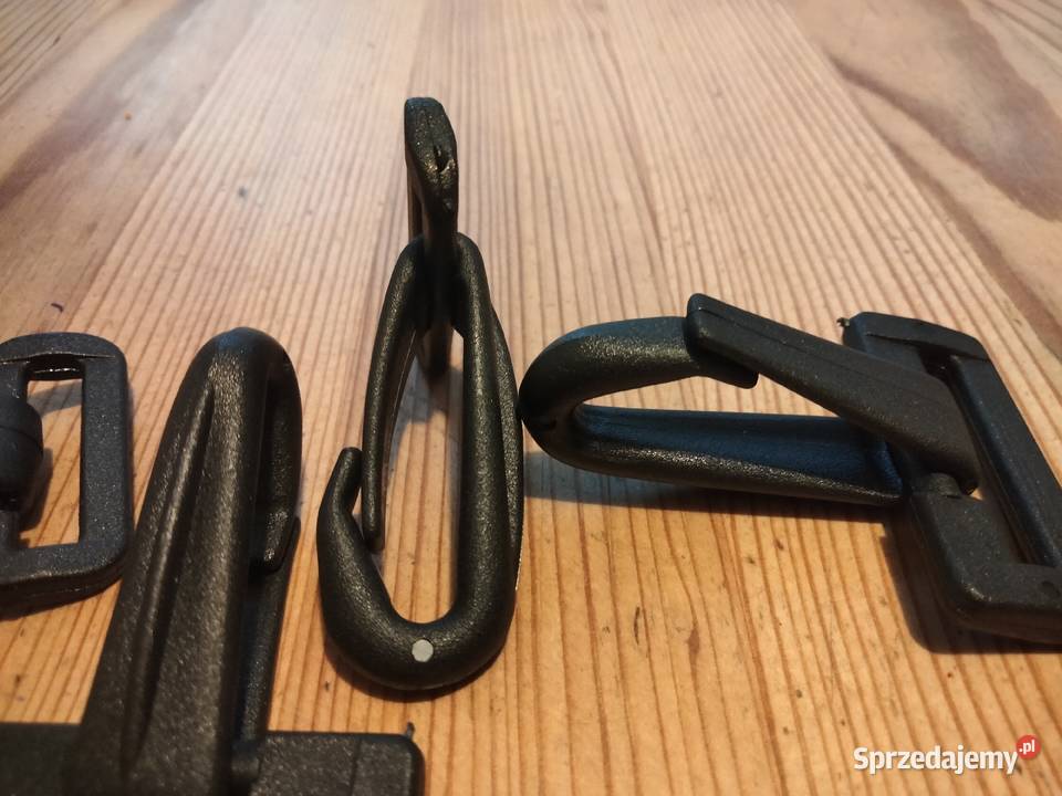 Karabińczyk z tworzywa sztucznego kolor czarny Ostrów Wielkopolski sprzedam