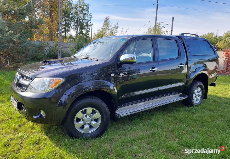 Toyota Hilux 3.0 D-4D 4x4 Bezwypadkowy 125 tys .1 właściciel. Km I UNIKAT