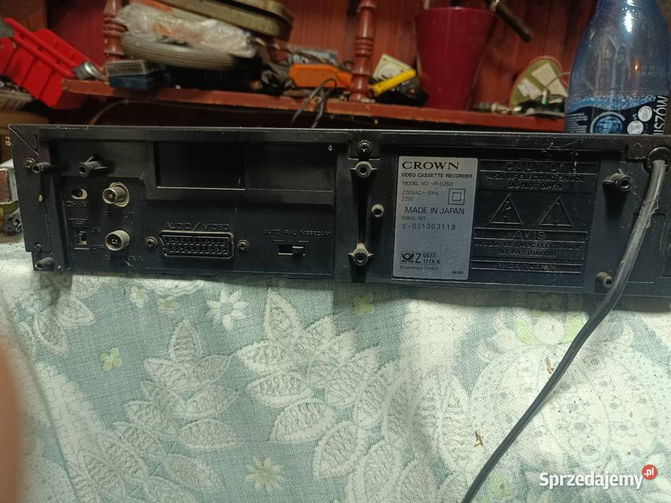 Magnetowid VHS Crown Chojnów