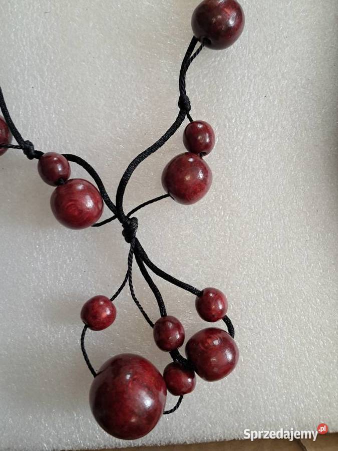 naszyjnik z prlu wykonany z drewna obwód 70 stan świętokrzyskie