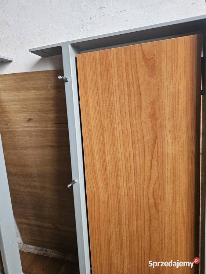 Duże solidne biurko Świebodzin
