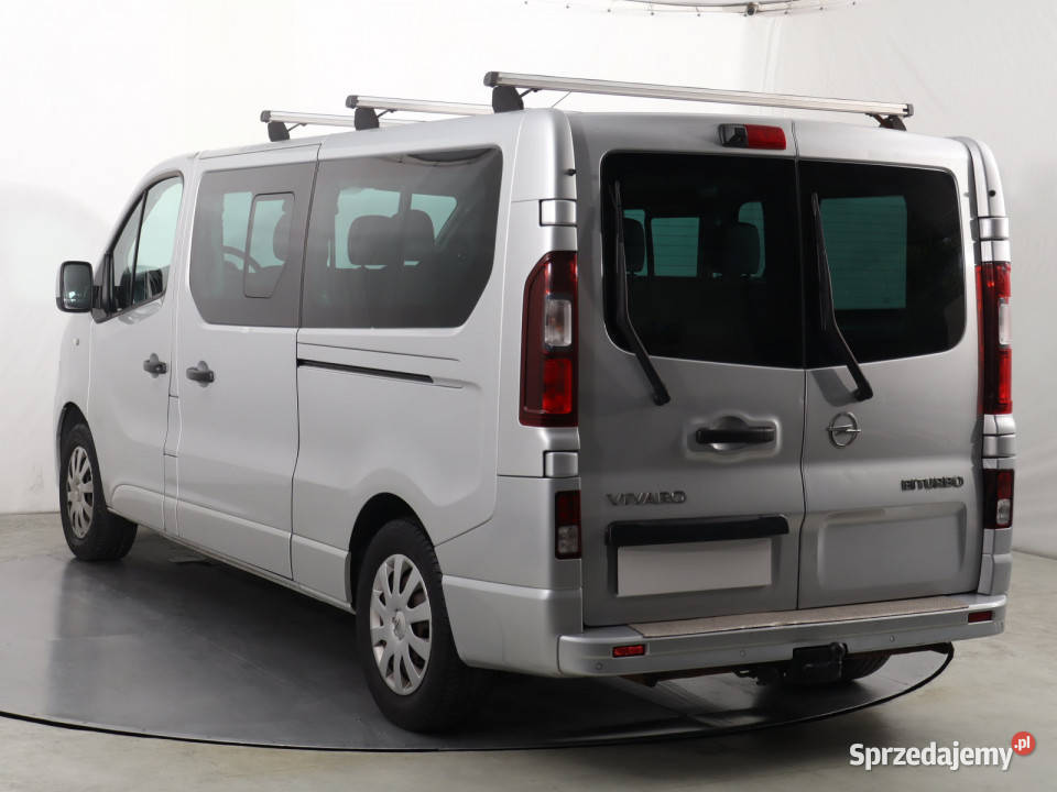 Opel Vivaro 16 BiCDTI isofix śląskie Katowice