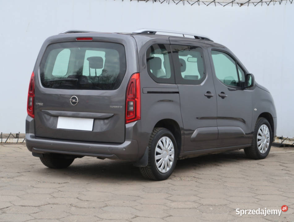 Opel Combo 15 CDTI nieuszkodzony
