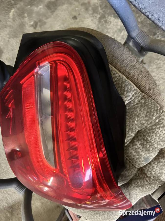 Lampa tylnią pół led Mercedes A klasa Sandomierz