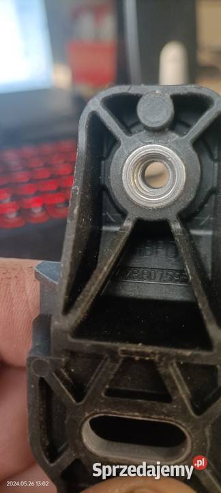 AUDI Q8 RSQ8 4M8807595 Uchwyt błotnika lewy Luzino sprzedam