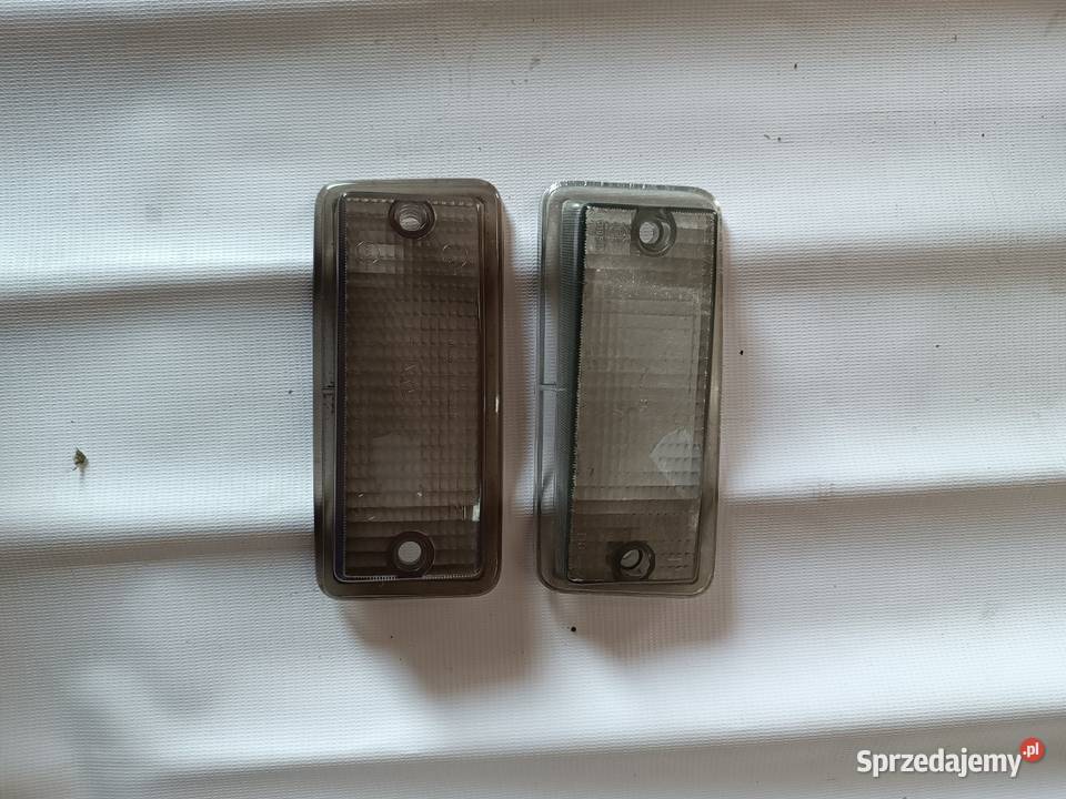 Lampy tył fiat 126p Maluch Płock
