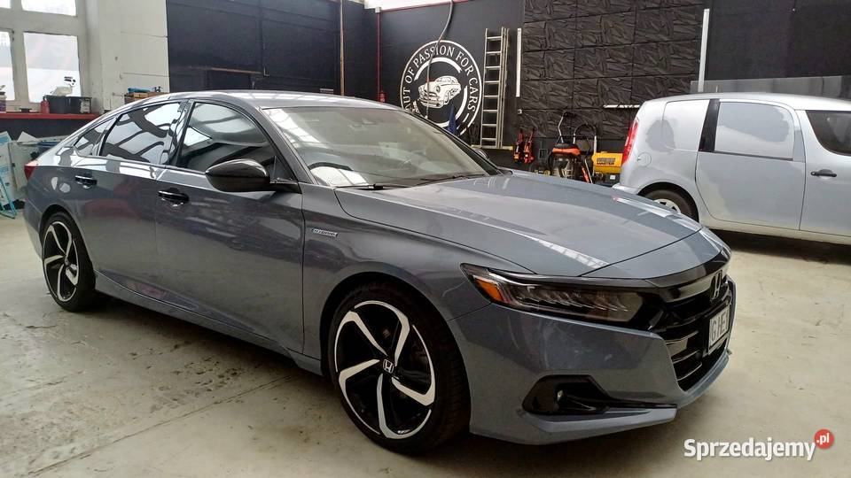 Sprzedam Hondę Accord hybryda 2022r hybryda