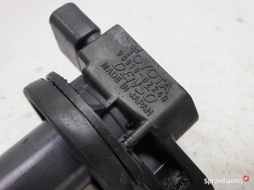 Toyota Yaris I 10 VVTI CEWKA ZAPŁONOWA oryginał