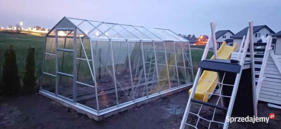 Szklarnia Laura Łobez