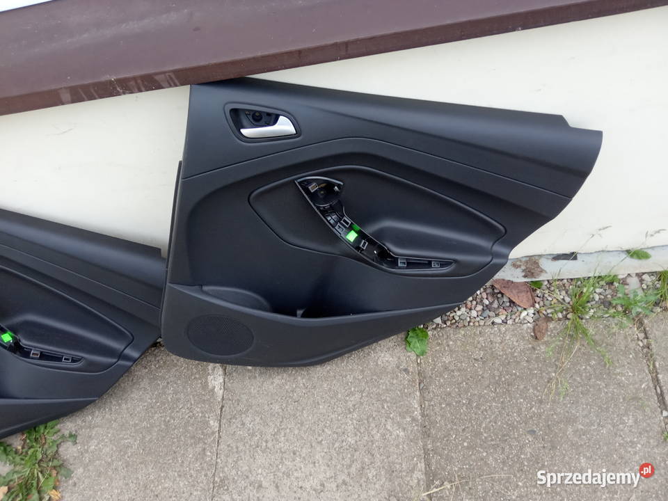 ford kuga boczki drzwi tył Tapicerki samochodowe pomorskie Kobylnica sprzedam