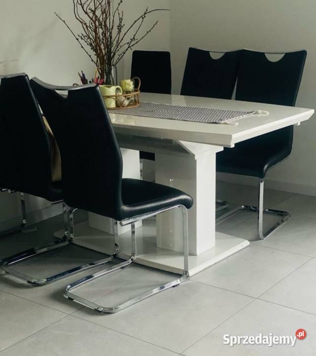 Krzesła Leśnica sprzedam