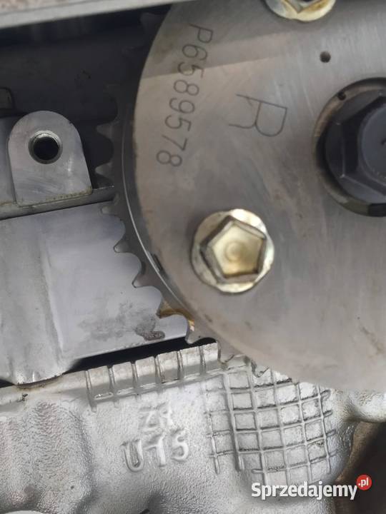 GŁOWICA KOMPLETNA 18 HYBRID Toyota Auris II 2012