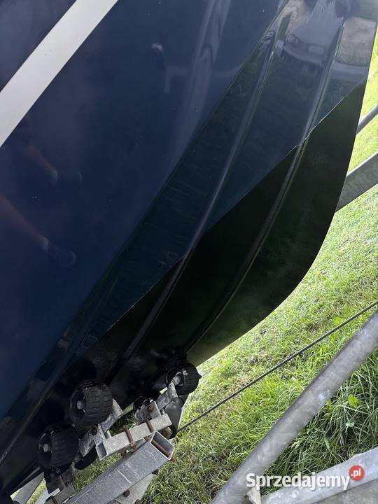 Jacht motorowy Uttern C68 DTI łódzkie Piotrków Trybunalski